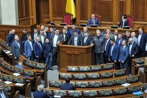 У "Народному фронті" заявили, що вже поставили свої підписи