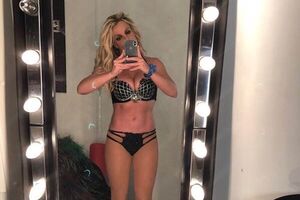 Спирс: Подготовка к лету