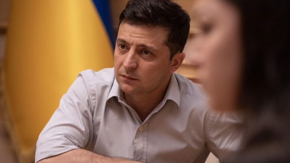 Зеленский: Это не законодательный референдум, а информационный: граждане, что вы думаете