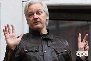 Ассанж несколько лет скрывался в посольстве Эквадора в Лондоне
