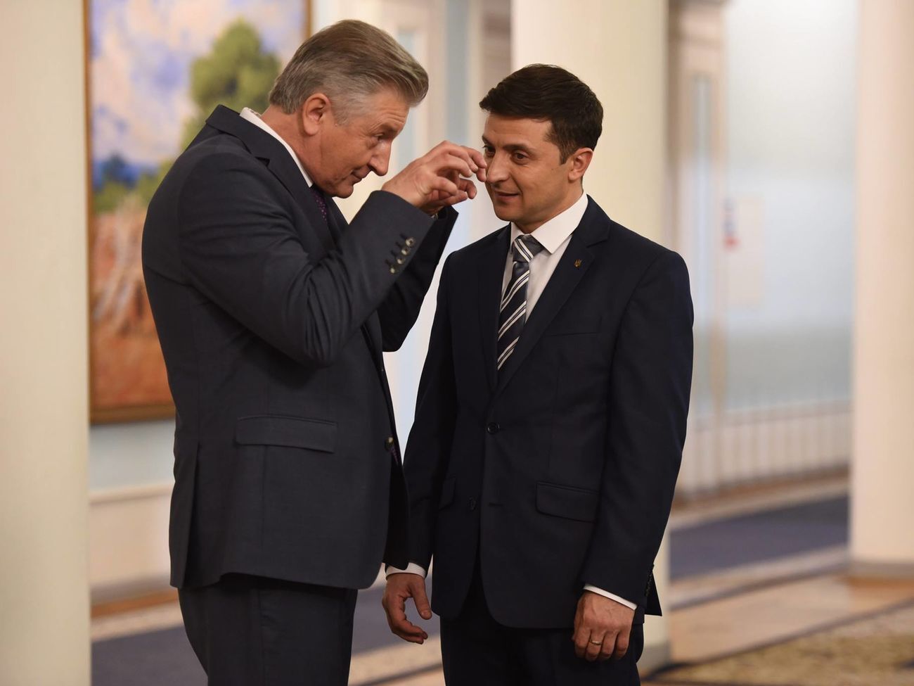 Зеленський зіграв у серіалі вчителя Голобородька, якого обрали президентом