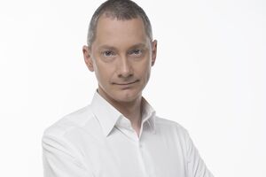 Ложкин продал UMH в 2013 году