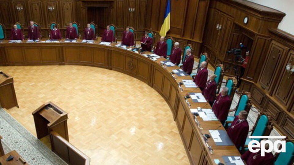 Звернення нардепів наразі на розгляді КСУ