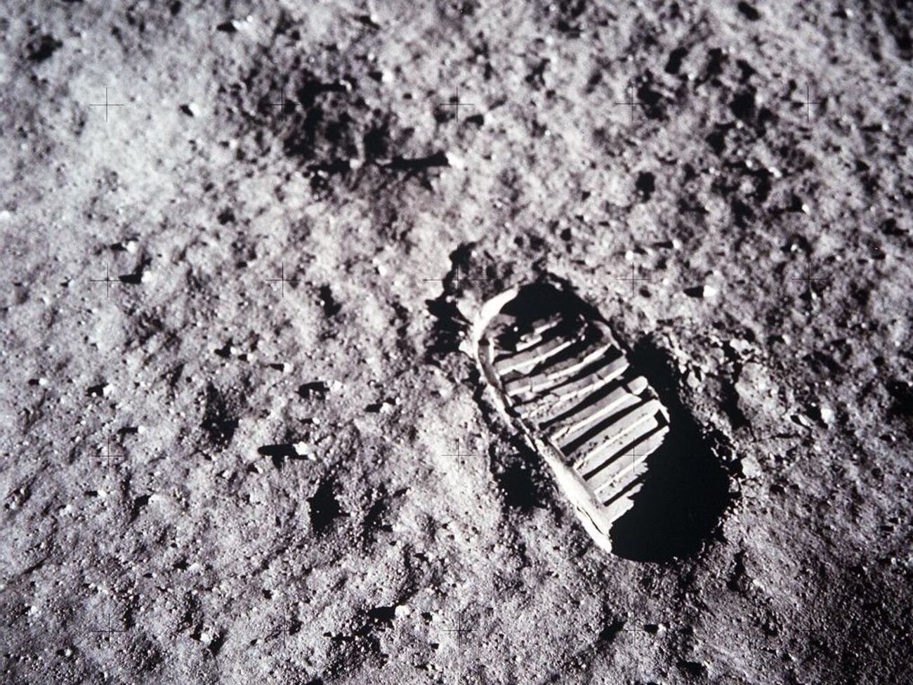 Последний раз человек ходил по поверхности Луны в 1972 году