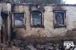 В результате обстрела сгорел дом