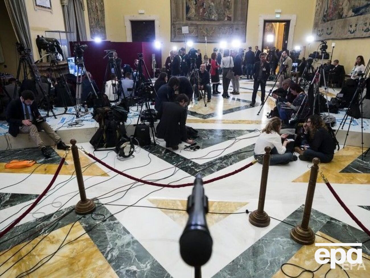 В ЕС избрали 751 члена Европарламента