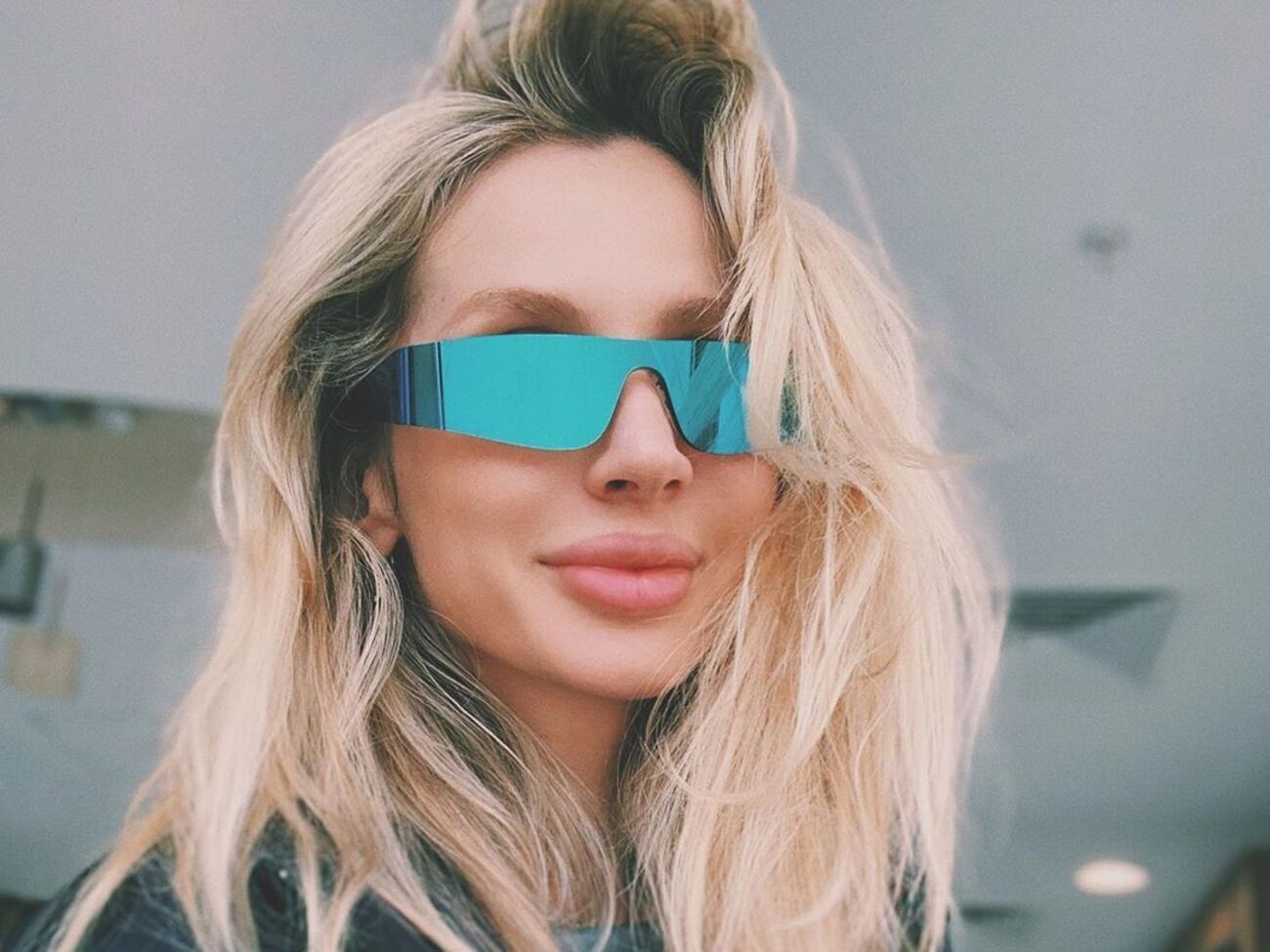 Loboda: Нашей любви один год
