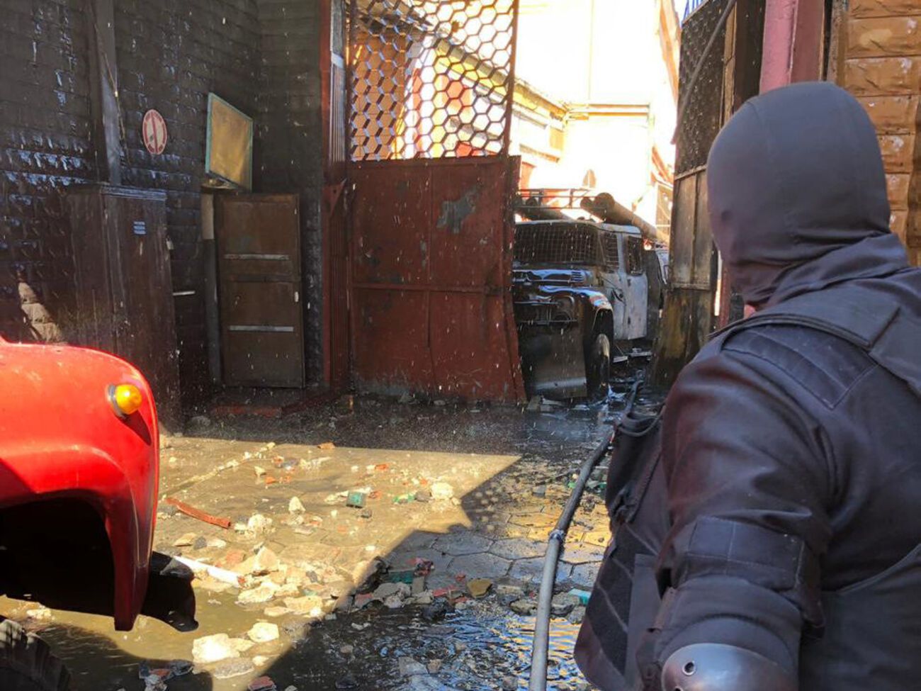 Во время бунта в одесской колонии вспыхнул пожар