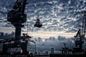 Про затримання танкера Sea Shark поблизу порту Айн Сохна стало відомо 19 травня