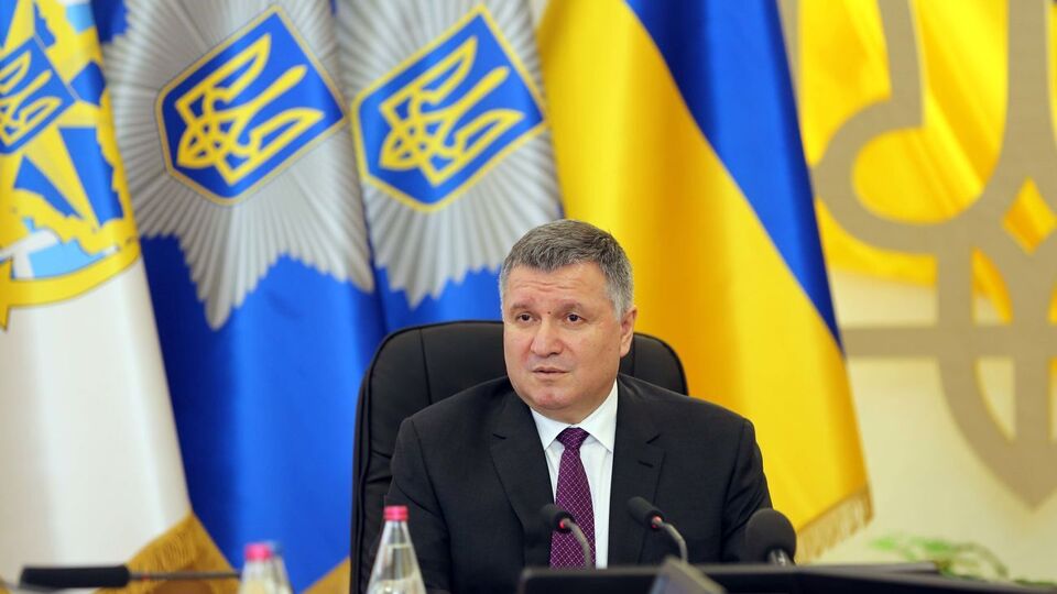 Аваков підкреслив, що надалі планує контактувати із Зеленським