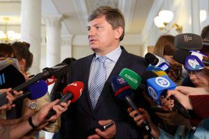 Герасимов: Законопроекты Зеленского внесли в парламент таким образом, что нардепы не успели с ними ознакомиться