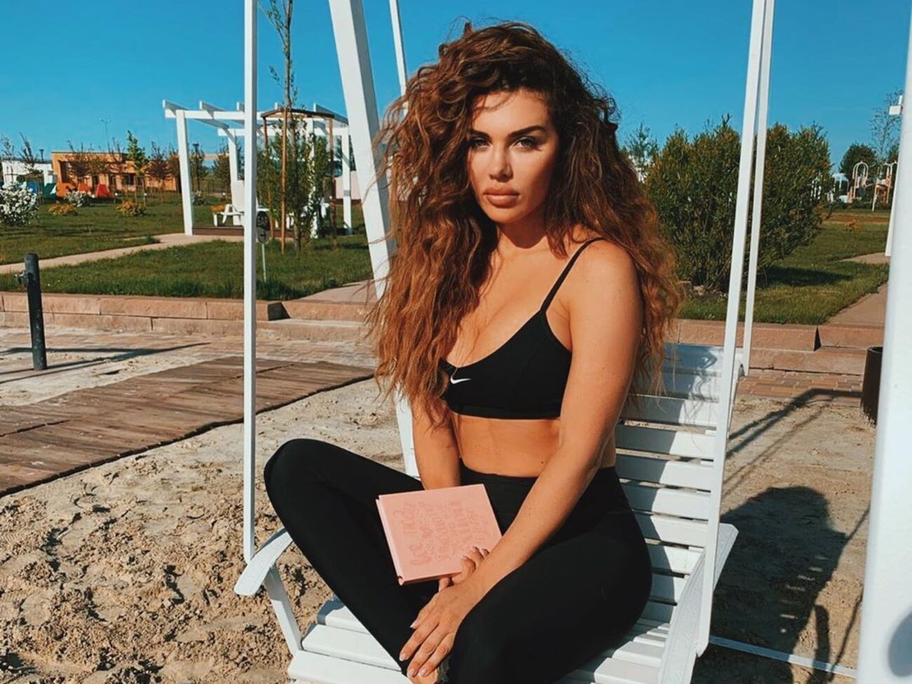 Седокова: Если честно, я королева несвязных фоток и под ними постов