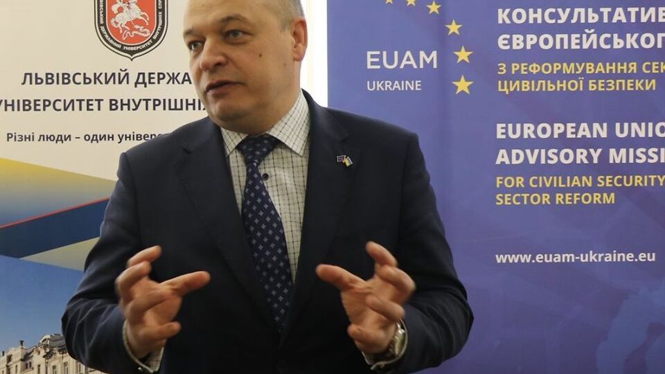 Ланчінскас: На гербі прокуратури написано: "Закон, честь і гідність"