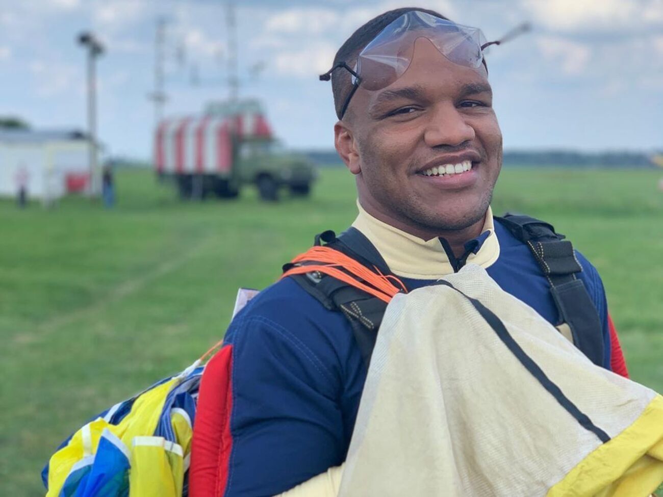 Беленюк: Раджу всім жити так, щоб було що згадати у старості, водночас щоб посмішка від спогадів пережитих емоцій з'являлася на вашому обличчі!