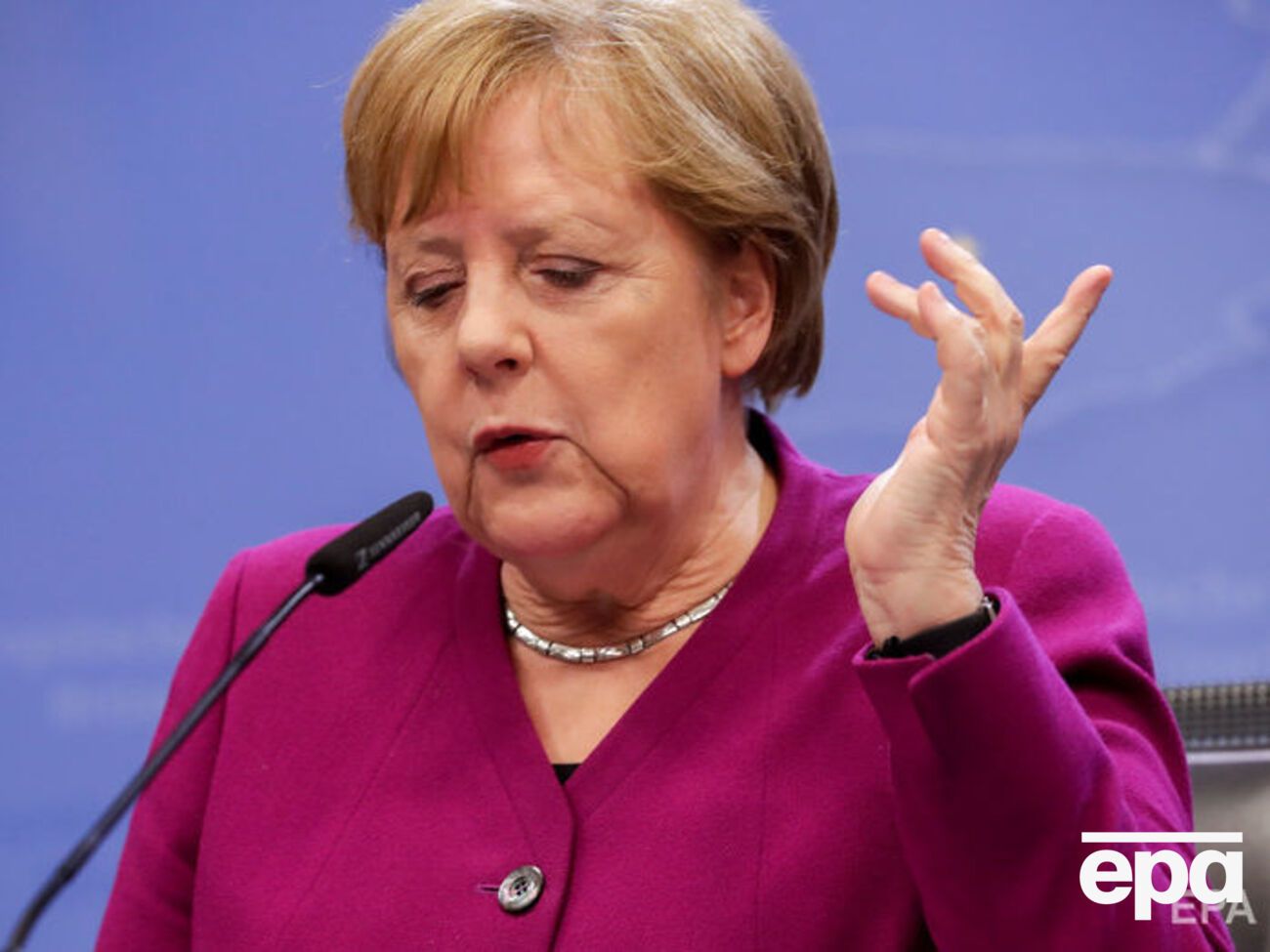 Меркель відмовилася коментувати журналістам такі запитання