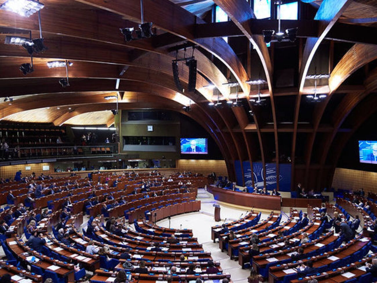 Принятый комитетом доклад обсудят на пленарном заседании ПАСЕ 27 июня в Страсбурге