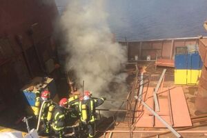 Пожар потушили за два часа