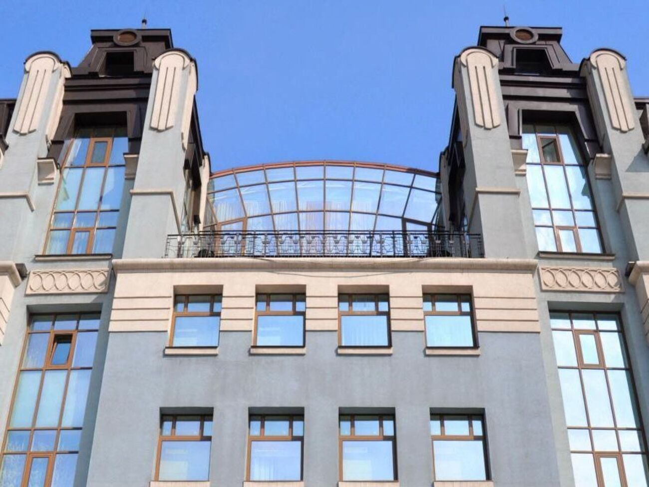 У Мінфіні зазначили, що дохід бюджету за перші чотири місяці цього року на 18,2% вищий, ніж за перші чотири місяці попереднього року