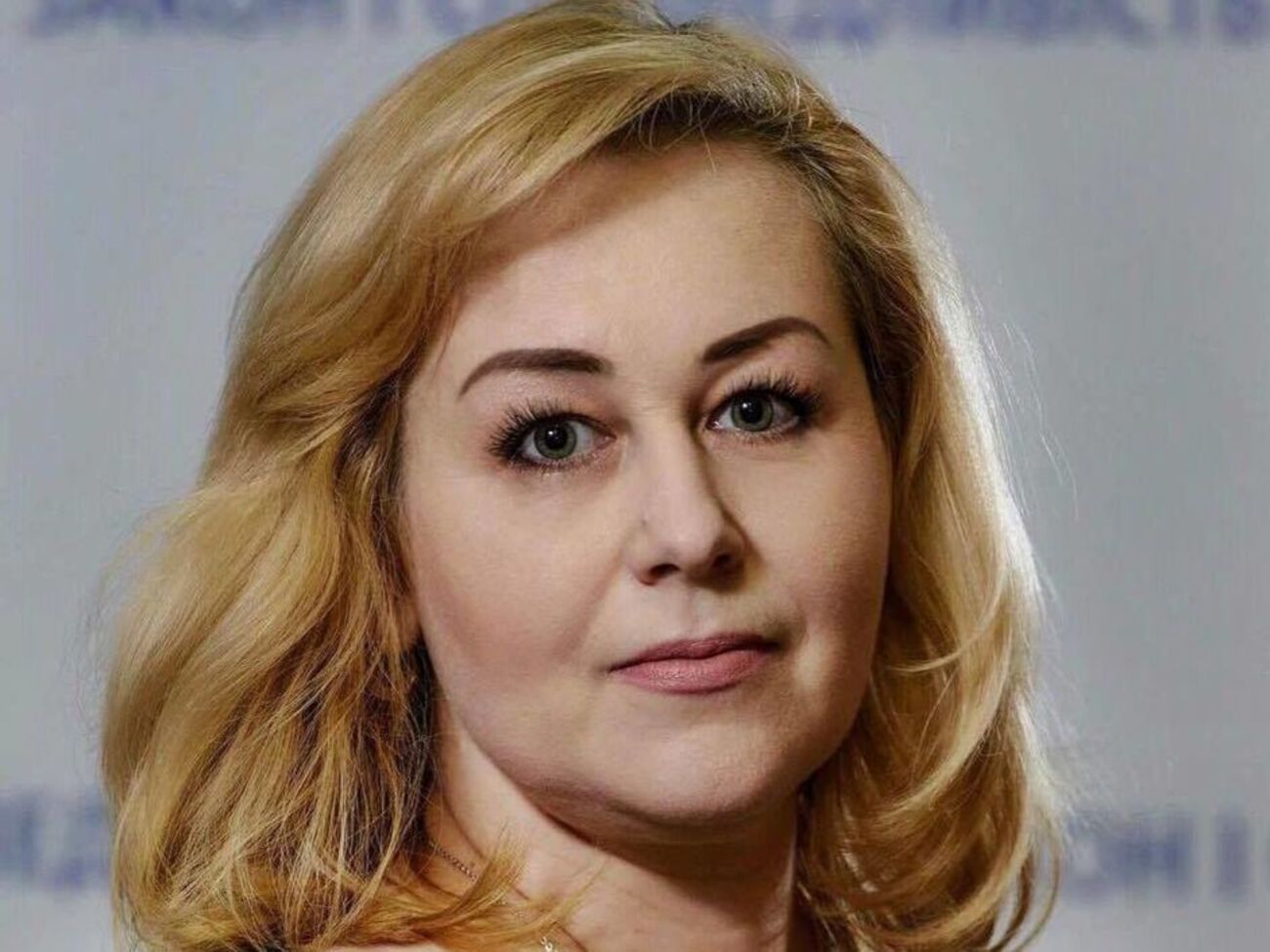 Сарган отметила, что с 21 марта по 26 апреля ГПУ вызвала повестками двух сотрудников НАБУ для вручения подозрения, однако они вызовы ведомства проигнорировали