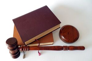 Заседания по искам Коломойского уже назначены