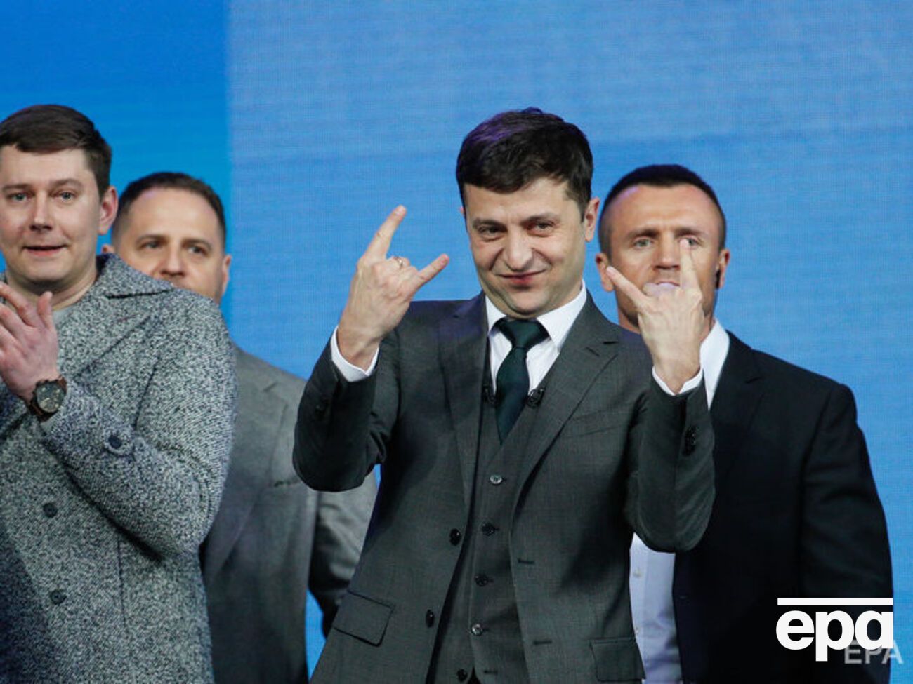 Рада планує призначити дату інавгурації Зеленського 14–17 травня