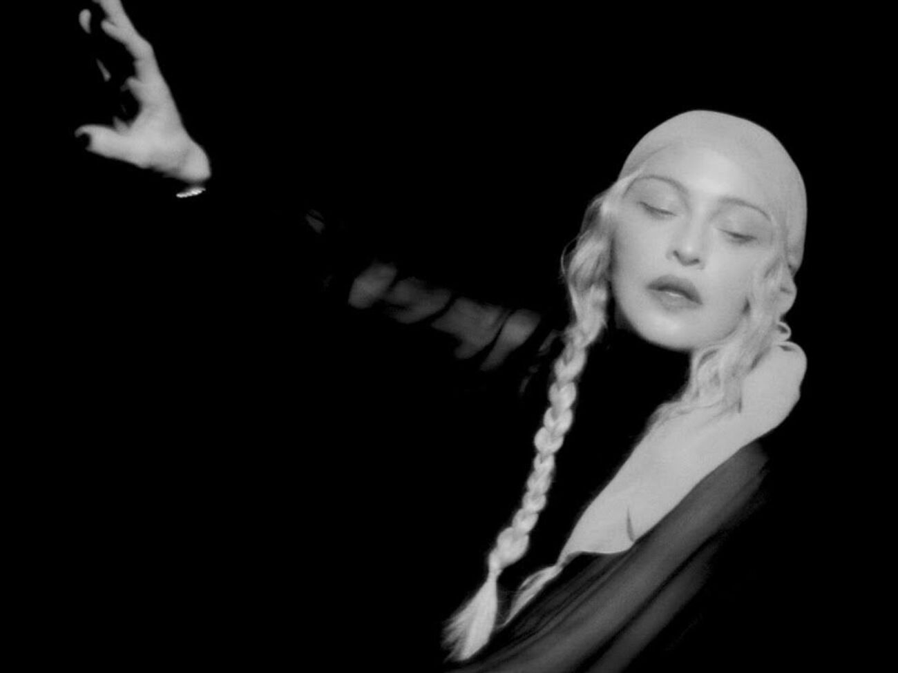 Мадонна презентувала трек із майбутнього альбому