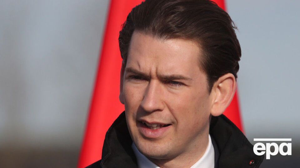 Курц отметил важность достижения прогресса в имплементации Минских соглашений, с "полным уважением к территориальной целостности и суверенитету Украины"