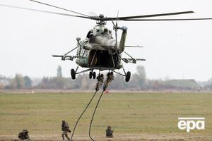 Причини авіаційної катастрофи з'ясовують