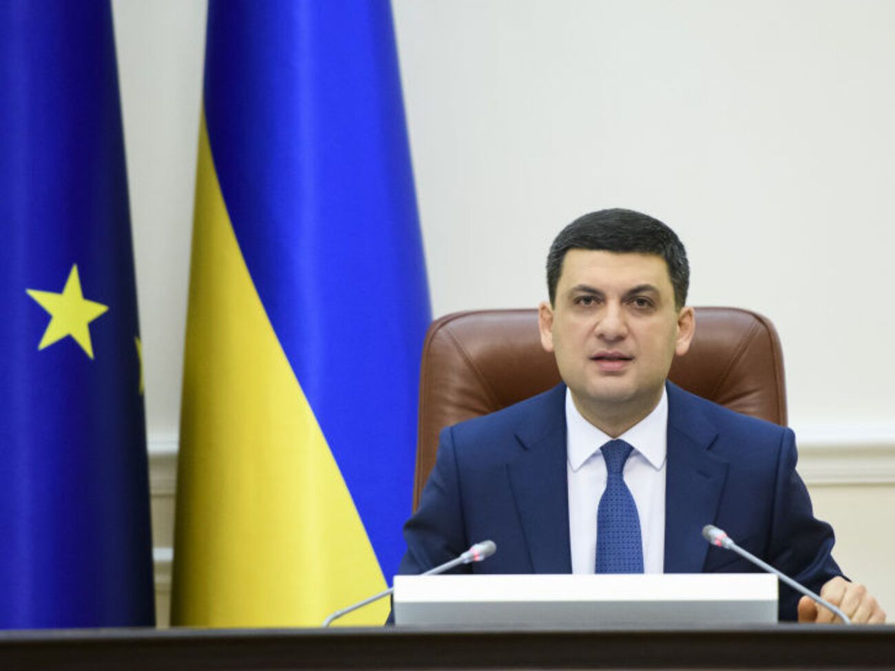 Гройсман подчеркнул, что с уважением отнесется к любому решению Верховной Рады