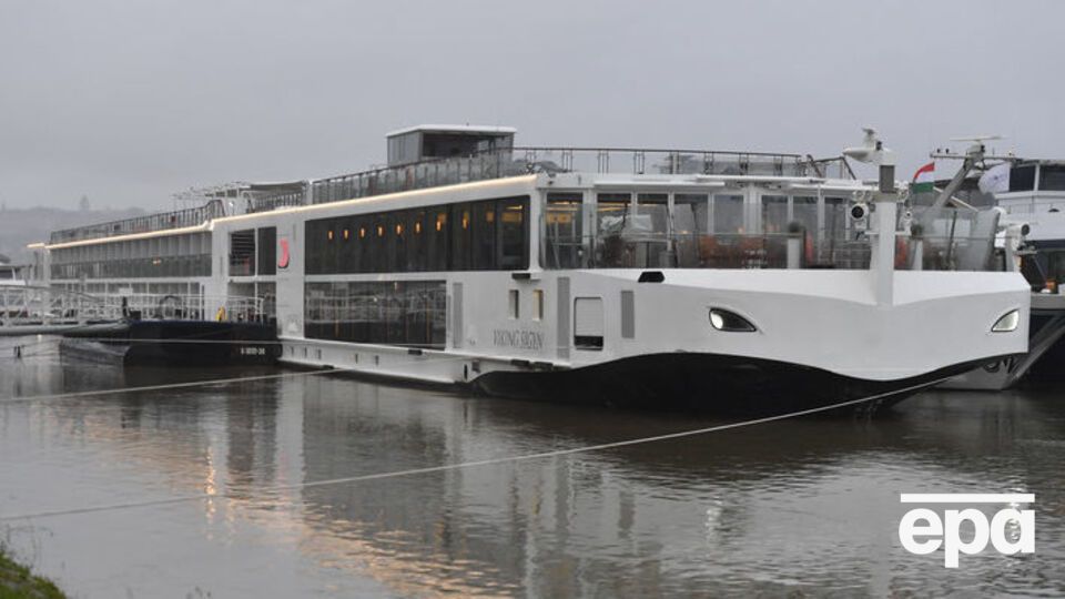 Речным теплоходом Viking управлял гражданин Украины