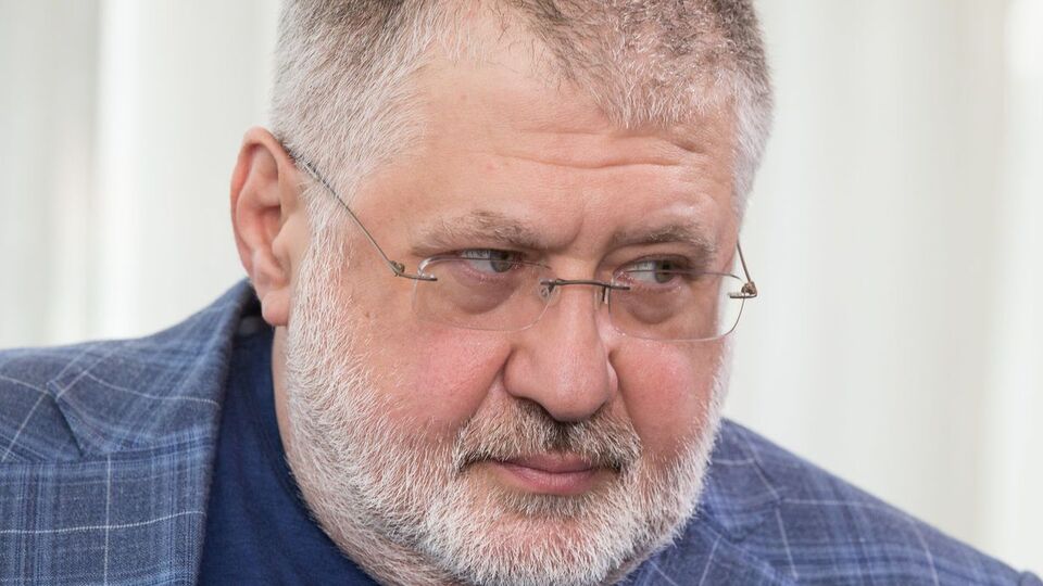 Національний банк вважає, що заперечуючи кредитні договори, Коломойський намагається заблокувати позов, який НБУ подав проти нього у швейцарський суд