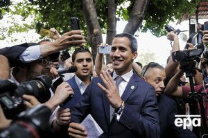 Гуайдо призвал военных перейти на сторону народа