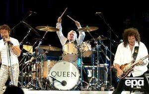 Сборы от фильма принесли музыкантам Queen Брайану Мэю, Роджеру Тейлору и Джону Дикону по £25 млн