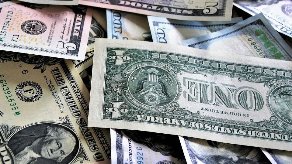 Курс валют на 6 травня