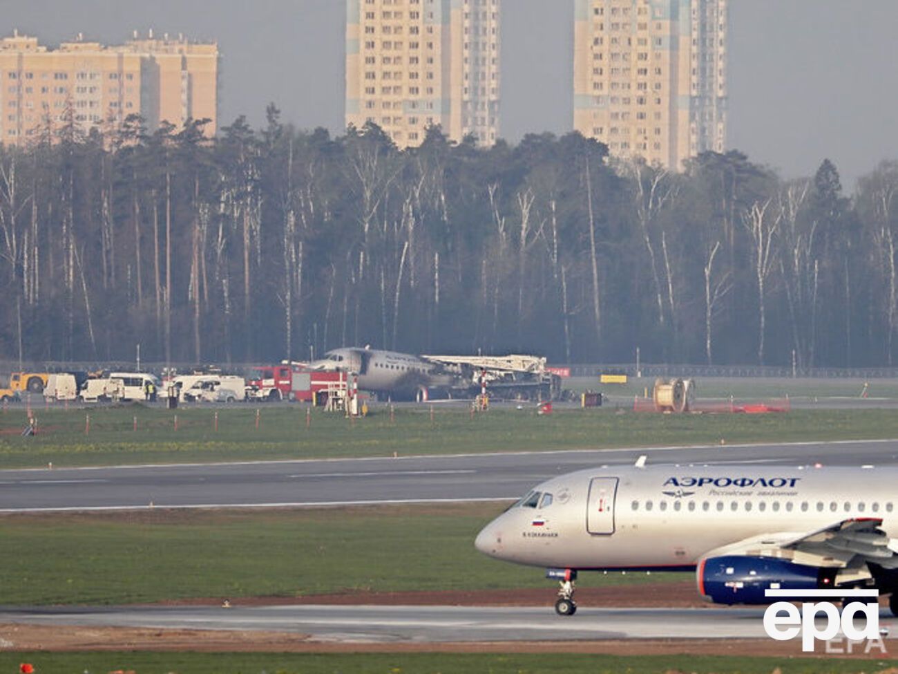 У Шереметьєві розпочали розслідування катастрофи Sukhoi Superjet. Фоторепортаж