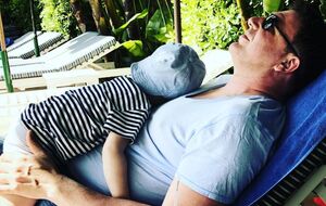 Віторган відпочиває із сином