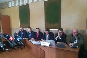 Суд должен был избрать меру пресечения для Савченко и Рубана