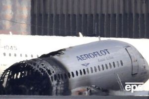 Пасажирський літак, що прямував рейсом SU1492 Москва – Мурманськ, здійснив жорстку посадку в Шереметьєві 5 травня