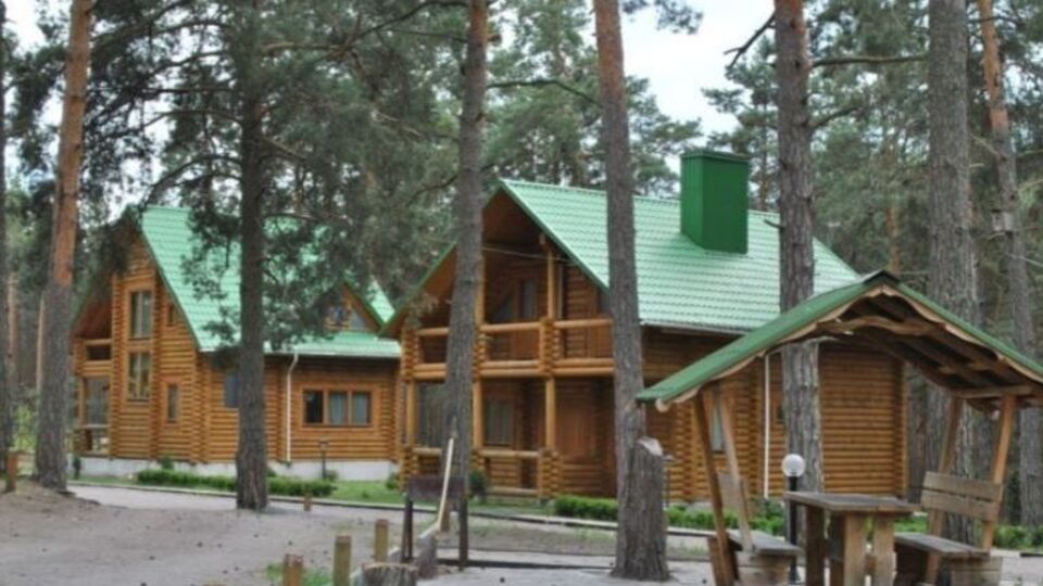 В охотничьи угодья Сытник обычно приезжал на три – пять дней, рассказал источник