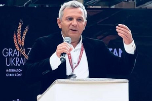 Устенко: Україна не отримає прогнозованого у травні траншу не тому, що змінюється влада на Банковій