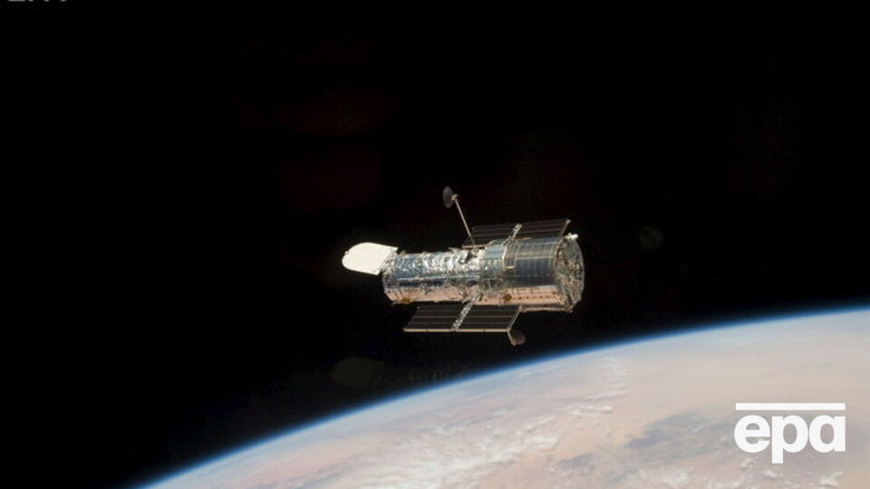 Телескоп Hubble розміщений на навколоземній орбіті з 1990 року