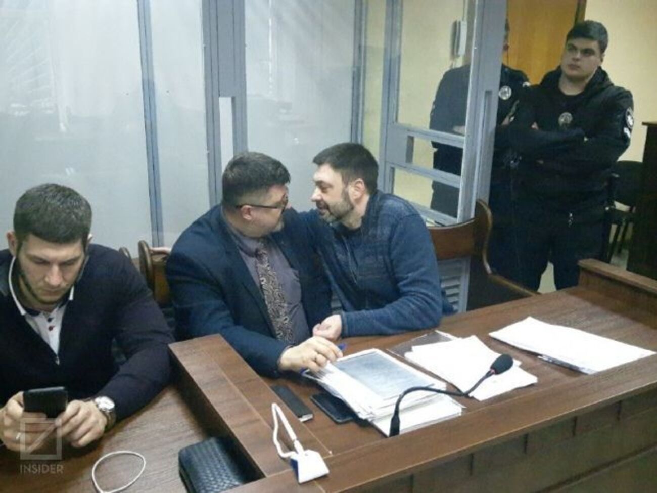 Согласно проведенной экспертизе, в статьях Вышинского содержались пророссийские пропагандистские месседжи