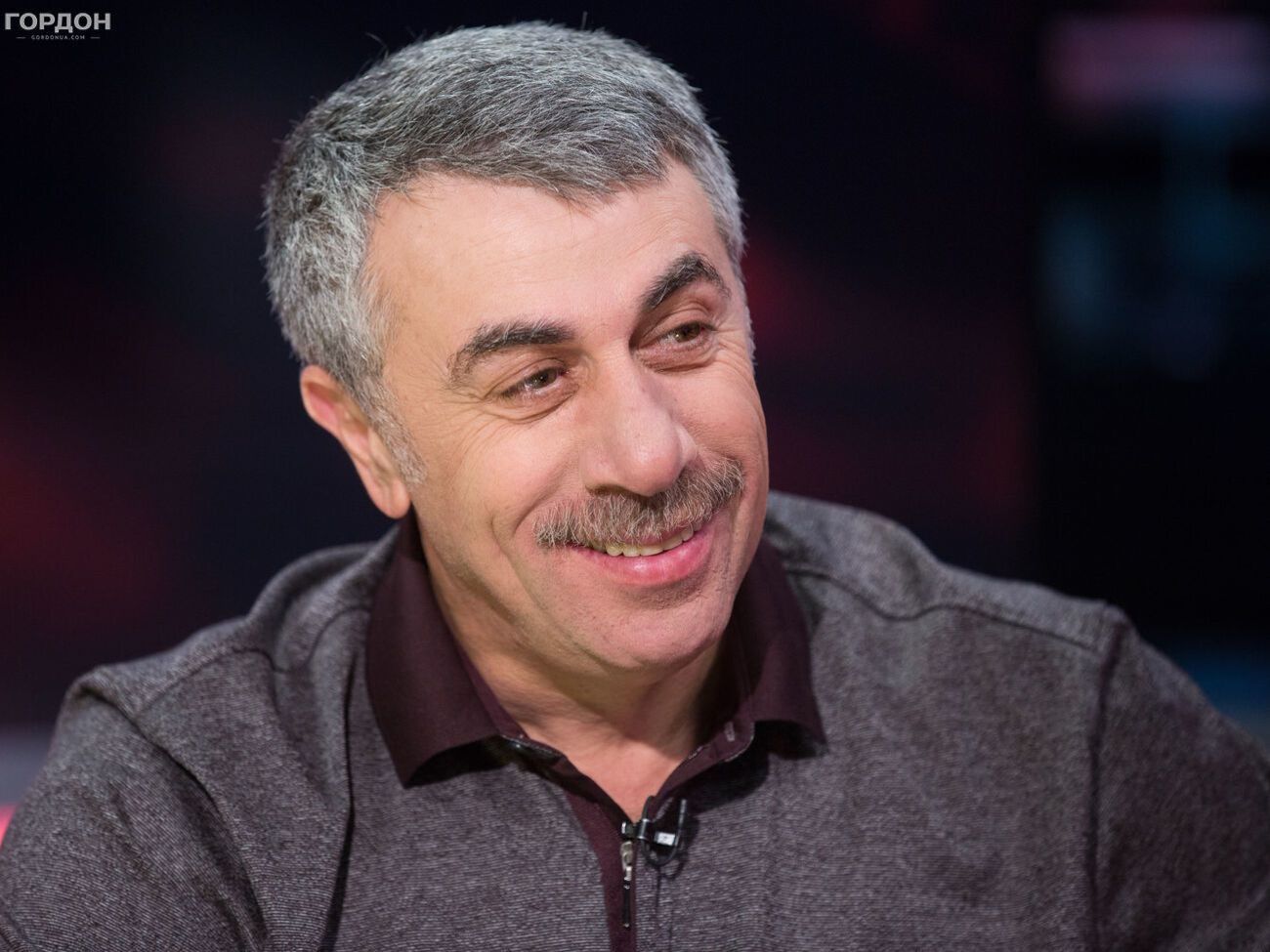 Комаровський: У суспільства складається думка, що радник президента &ndash; це такий "чувак", який перебуває поруч із президентом і бере гроші за знайомства і правильні поради