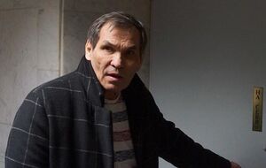 По словам сына Алибасова, у продюсера нет проблем с дыхательными путями и желудком, но есть сложности с заживлением кишечника