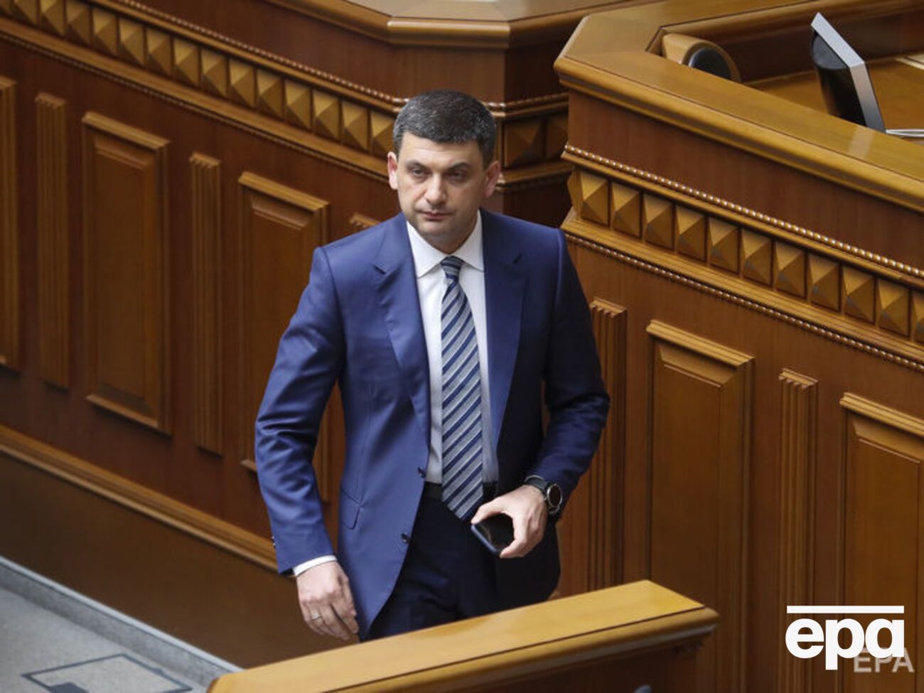 Гройсман: ДСНС контролює ситуацію на річці Рось