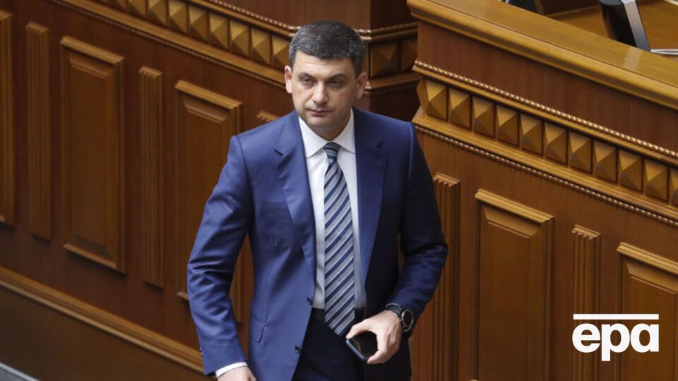 Гройсман: ГСЧС контролирует ситуацию на реке Рось