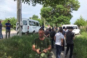 10 июня российские силовики провели ряд обысков в домах крымских татар