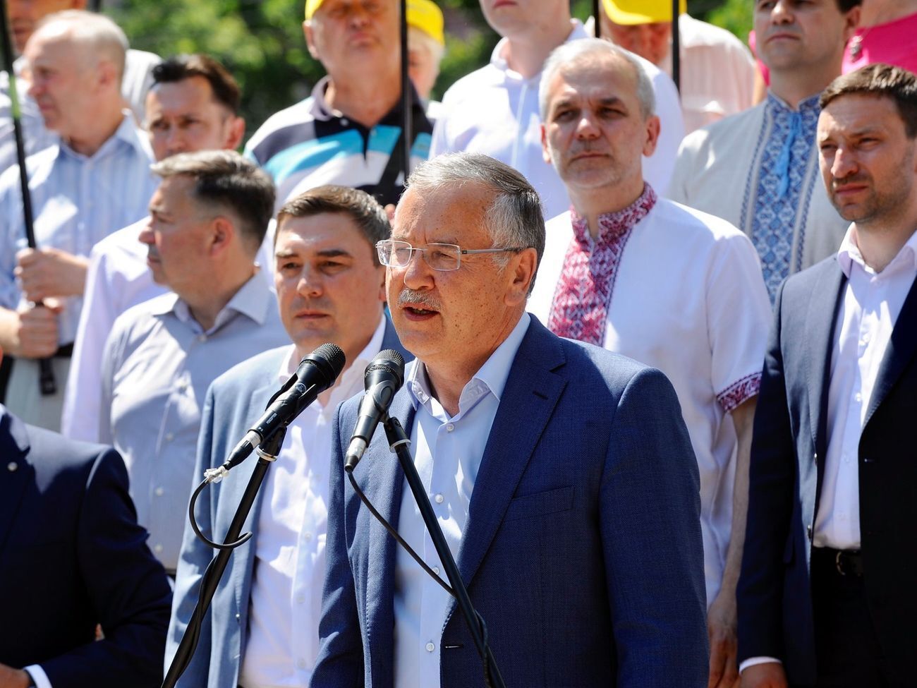 Гриценко презентовал первую пятерку списка