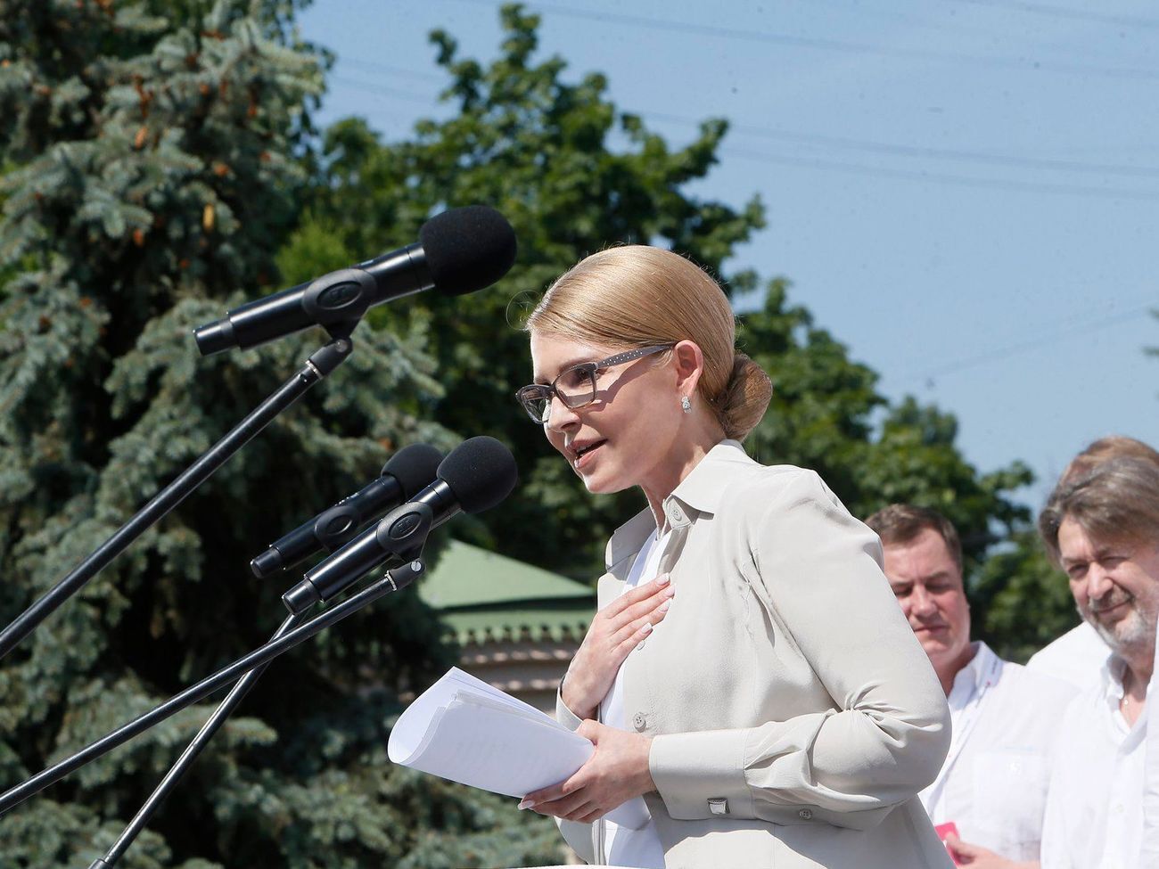 Тимошенко сегодня представила первую пятерку списка на выборы