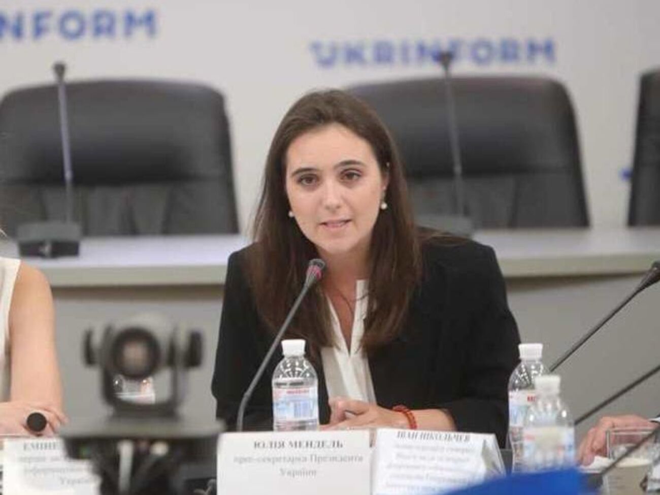 Мендель: Має бути людина, яка буде відповідальна за військові та оборонні питання в Адміністрації Президента